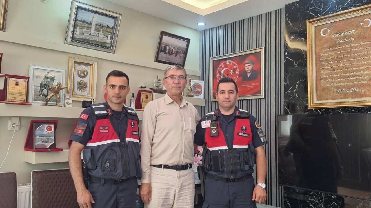 Yozgat'ta Jandarma Şehit Ailelerini Yalnız Bırakmıyor