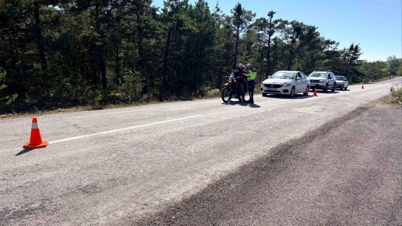 Yozgat’ta Jandarmadan Trafik Denetimi! (1)