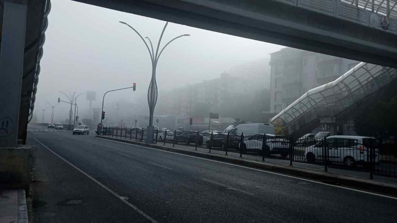 Yozgat’ta Sabah Sisi Sürücüleri Zorladı (3)