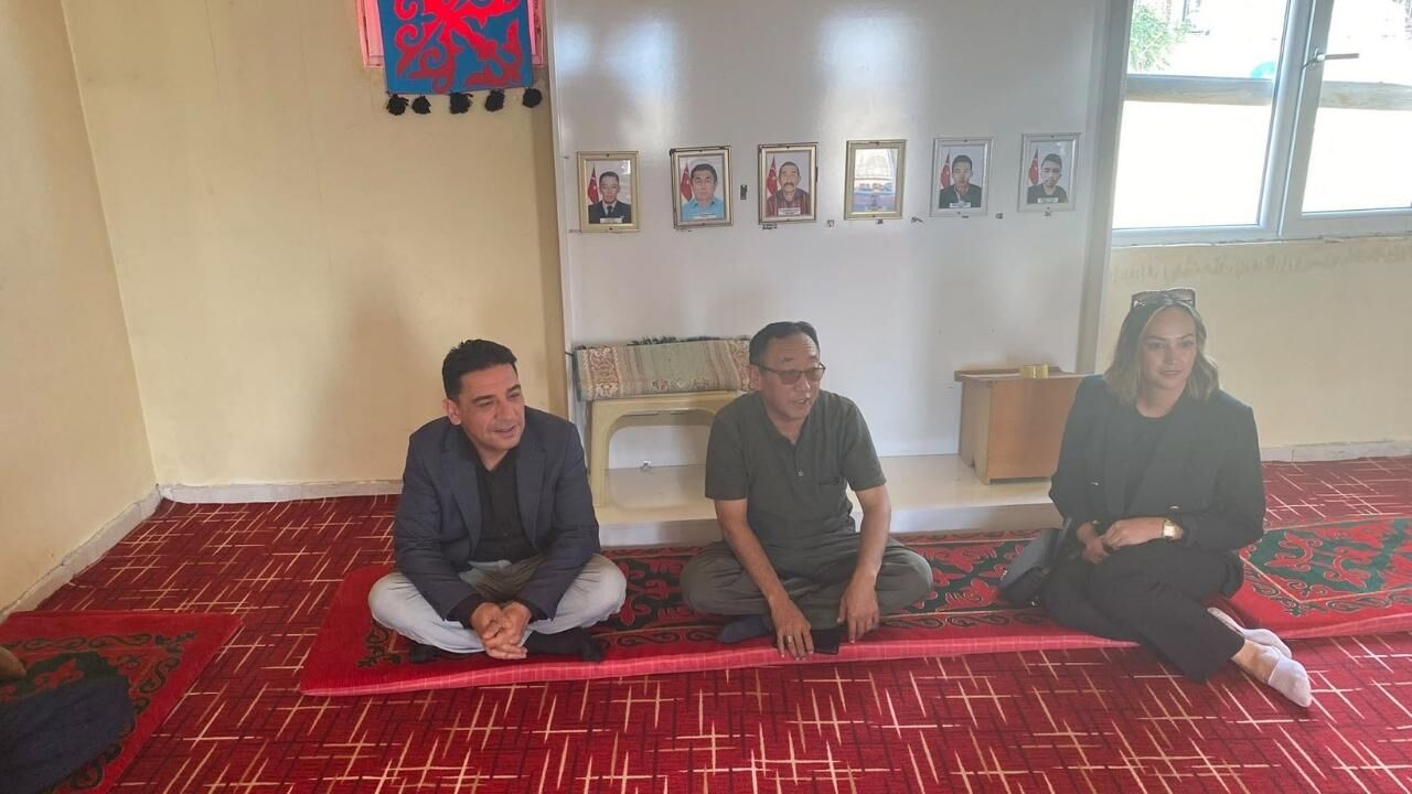 Yozgat’ta Ulupamir Kırgızlarının Geleneksel El Sanatları Yerinde İncelendi (1)
