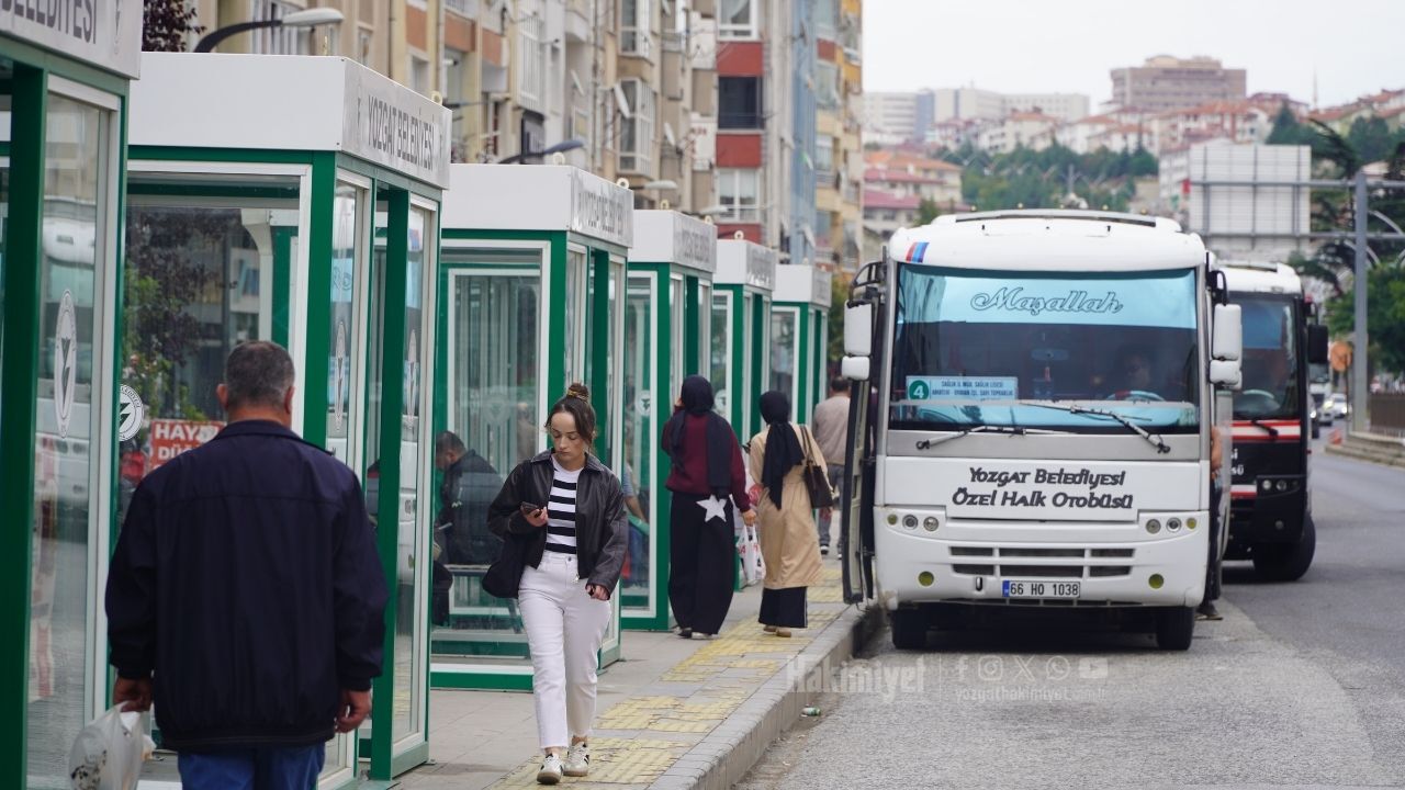 Yozgat'ta Üniversite Öğrencilerine Ulaşım Müjdesi Başkan Yıldız'dan Dev Hizmet (2)