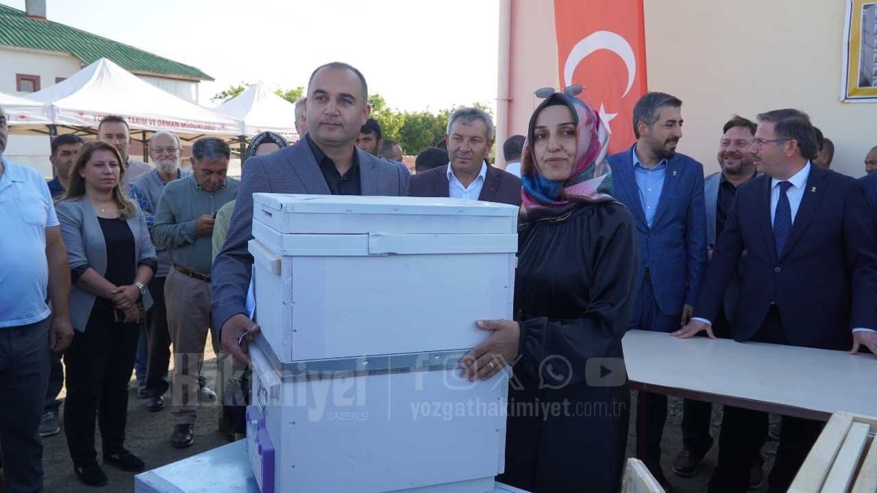 Yozgat'ta Üreticilere 4 Milyonluk Dev Destek 1.500 Polen Tuzaklı Kovan Dağıtıldı! (8)