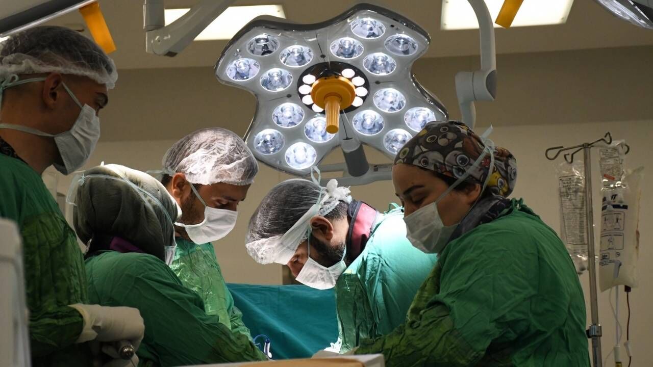 Yozgat’ta Zorlu Pelvis Ameliyatı