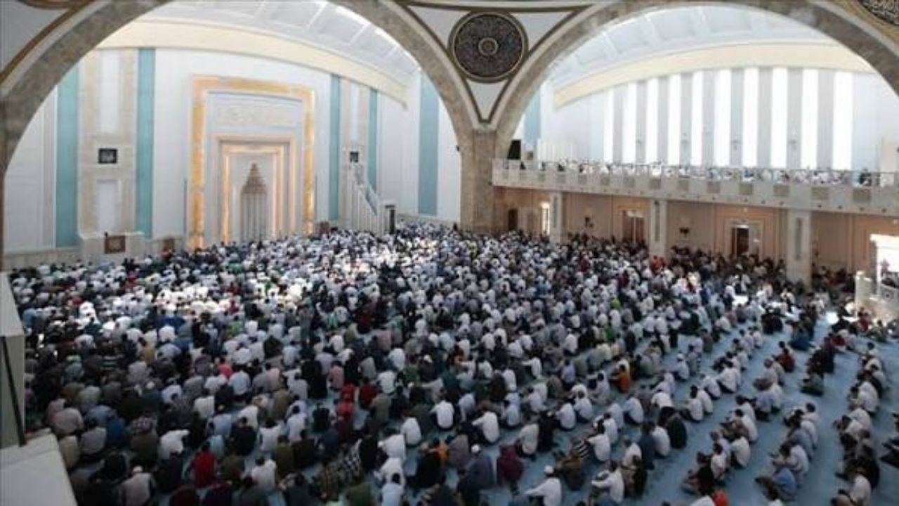 Yozgat'taki Camilerde Bu Cuma Tebliğ Sorumluluğu Ve Sosyal Medya Uyarısı (1)
