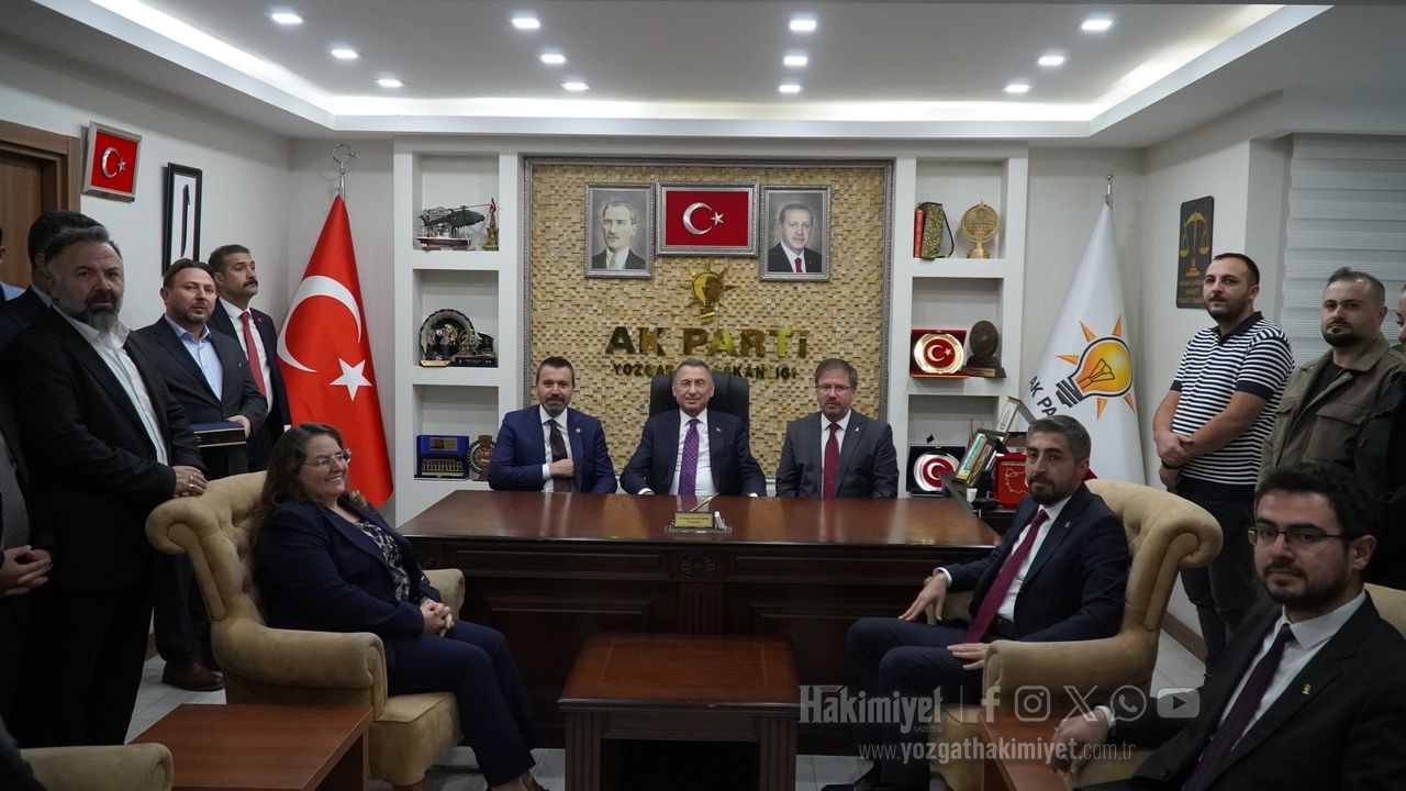 AK Partililer Yozgat'ta Fuat Oktay İle Güç Topladı