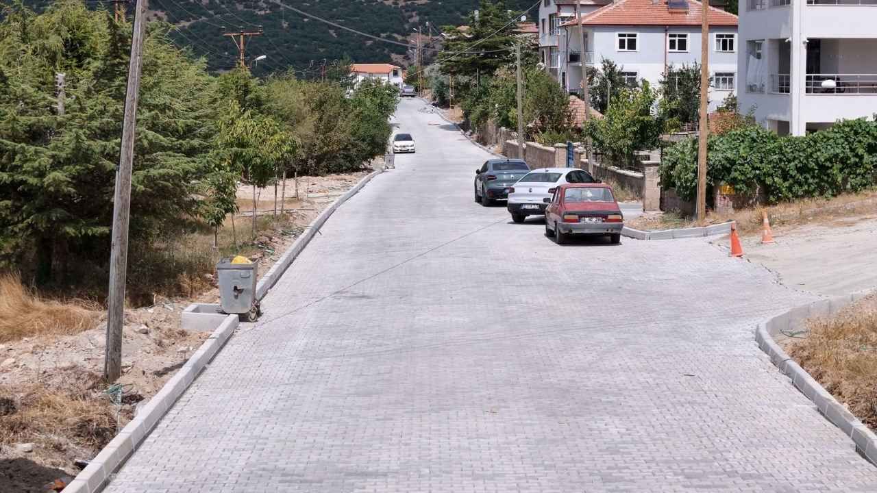 Akdağmadeni’nde Yol Hamlesi