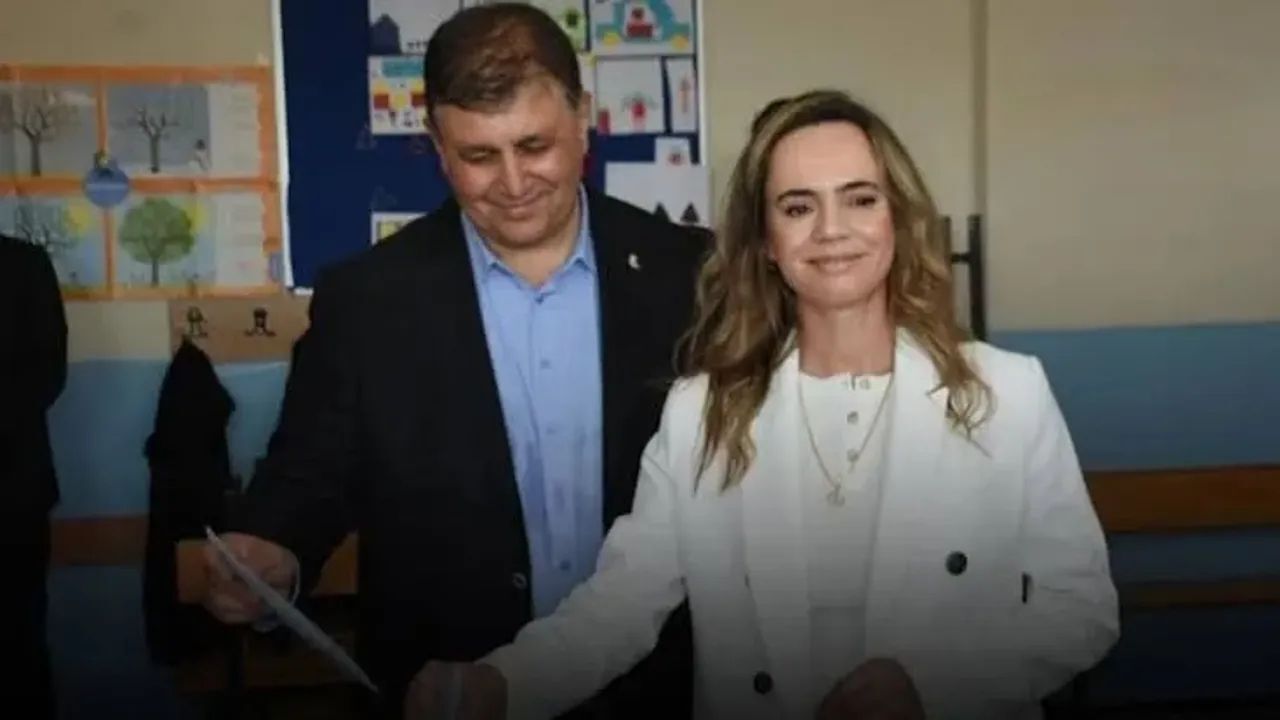 Cemil Tugay’ın Eşi Öznur Tugay Kimdir Kaç Yaşında, Nereli, Ne İş Yapıyor (1)