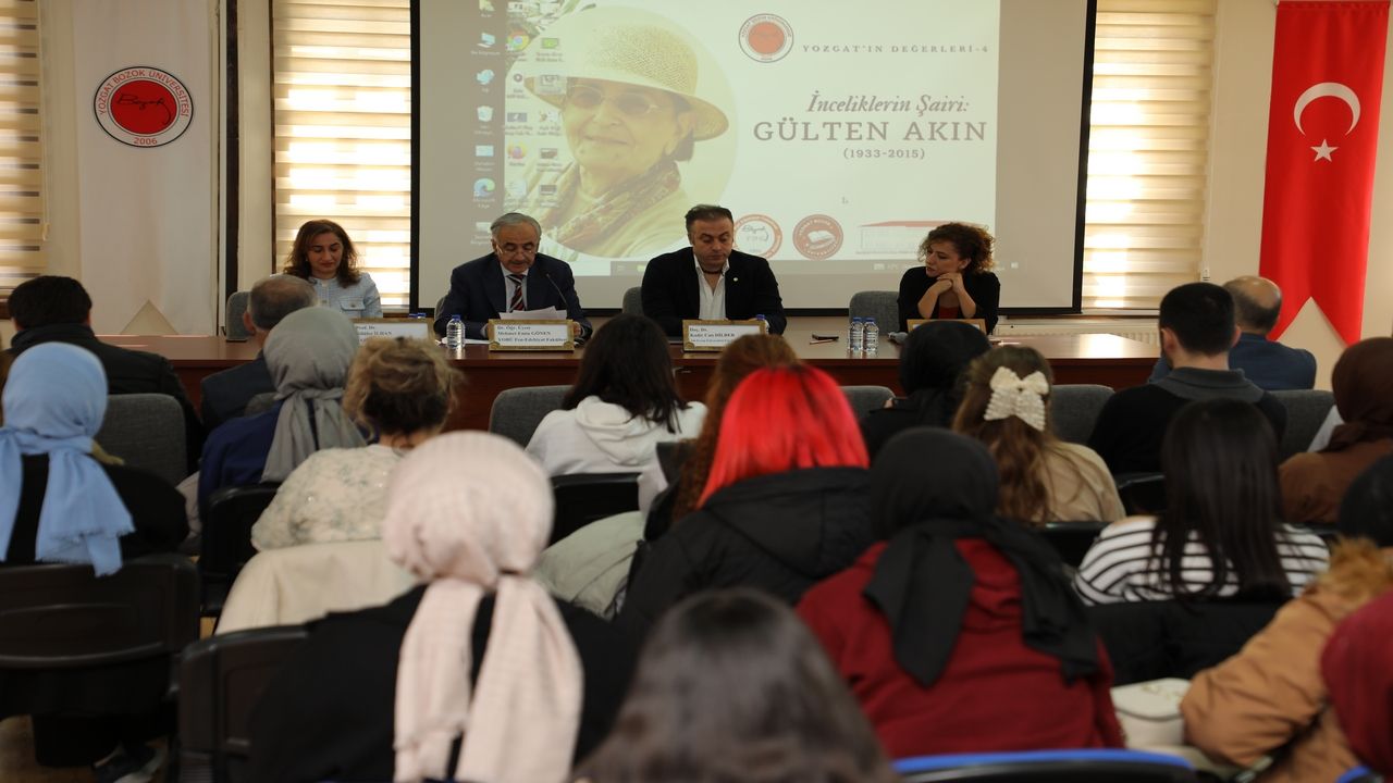 Sezen Aksu'nun Albümüne Adını Veren Şiiri Yazmıştı Yozgat'ta Doğan Şairin Adı Memleketinde Nerede (1)