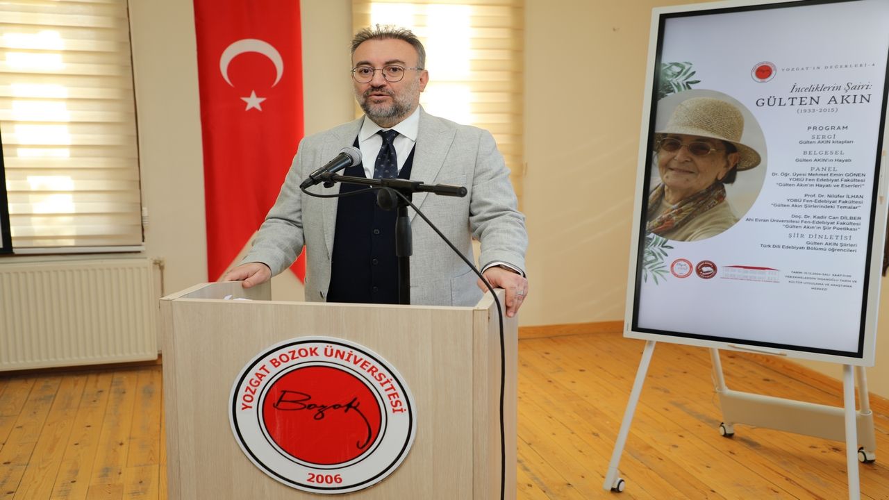 Sezen Aksu'nun Albümüne Adını Veren Şiiri Yazmıştı Yozgat'ta Doğan Şairin Adı Memleketinde Nerede (4)