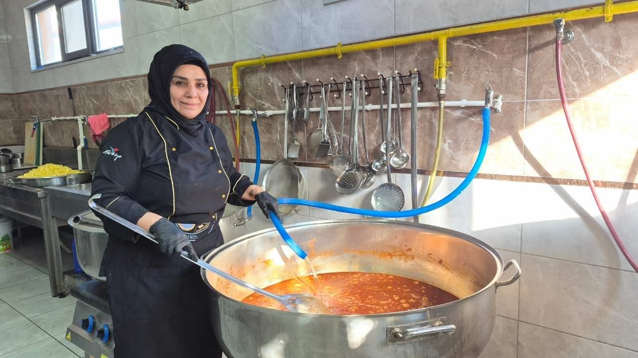 Sorgun Aşevi 7'Den 70'E Karın Doyuruyor (4)