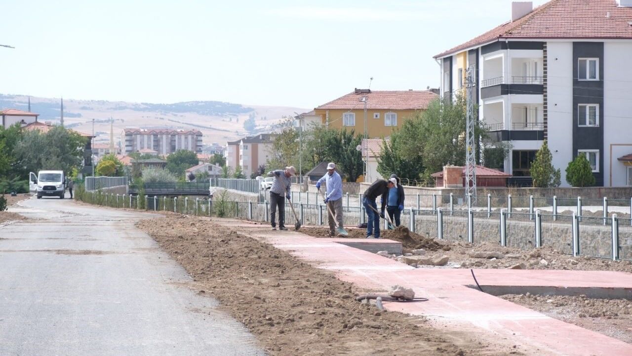 Sorgun’a Yeni Yürüyüş Ve Bisiklet Yolu İki Mahalleye Müjde! (2)