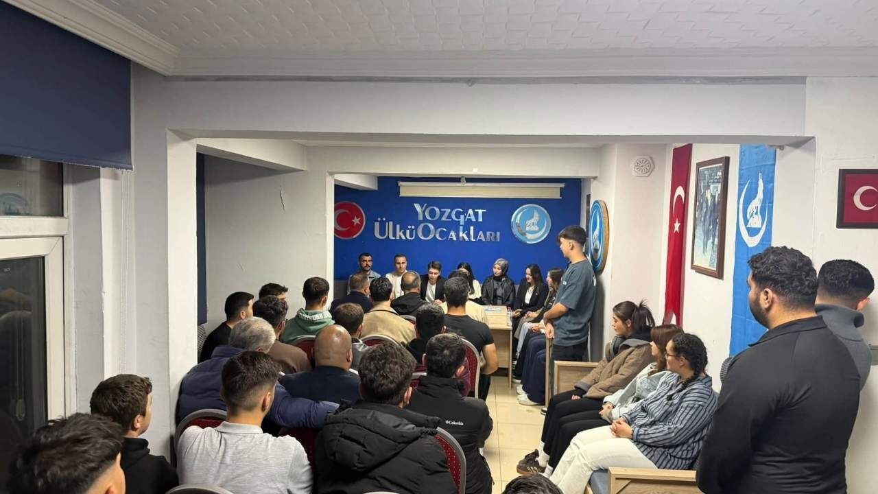 Ülkü Ocakları Yozgat’ta Dokuz Işık Doktrini Semineri Düzenledi (1)