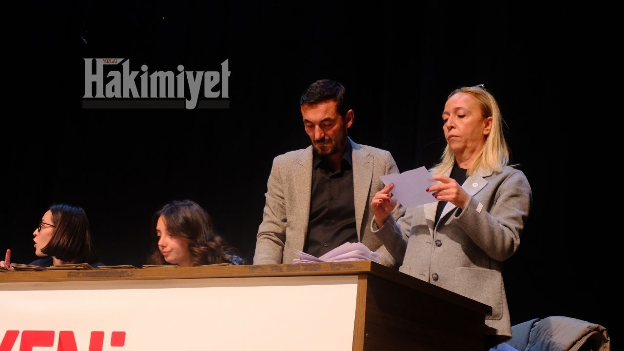 Yeni Parti Yozgat İl Kongresinde Sandıklar Açılıyor Abdullah Yaşar Önde (4)