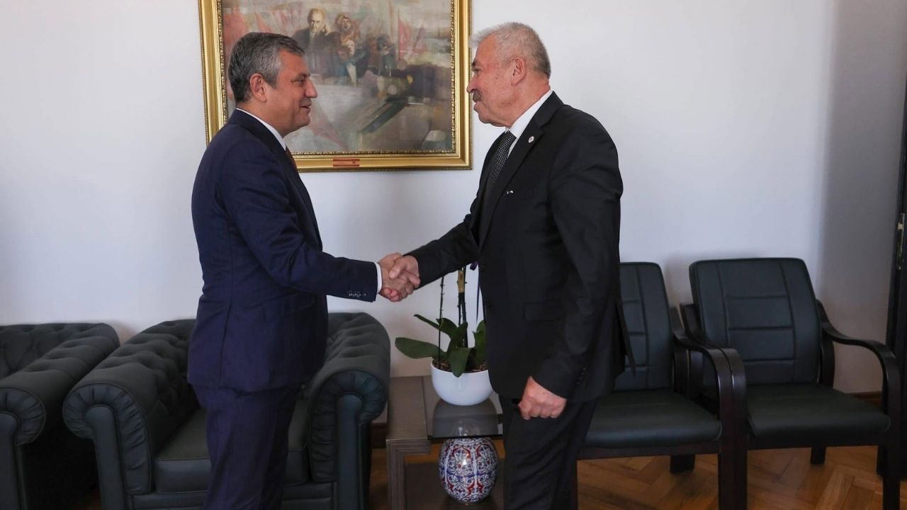 Yeni̇ Parti Yozgat Teşkilatından Özgür Özel’e Ziyaret (3)