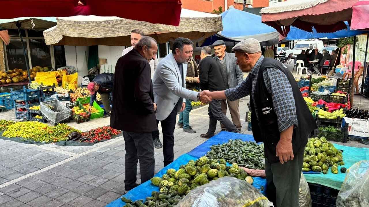 Yerköy’de Hafta Sonu Esnaf Mesaisi Başkan Arslan Halkı Dinledi (2)