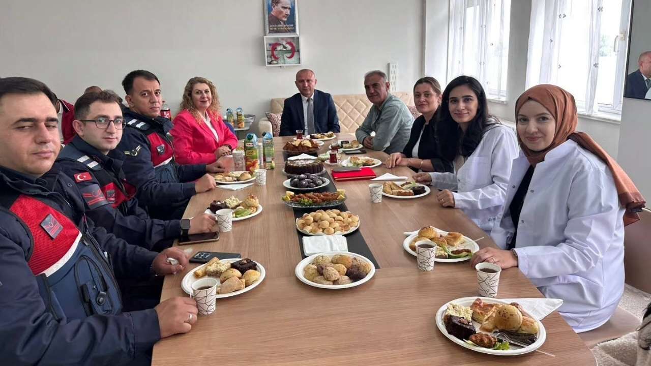 Yerköy'de Örnek Dayanışma! Saray Köyü Okuluna Modern İngilizce Sınıfı Kazandırıldı (1)