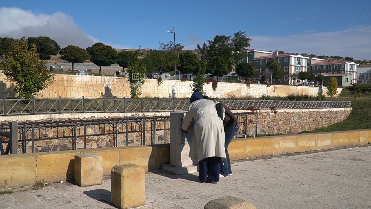 Yöbü’lü Öğrencilerin Adımladığı Tarihi Köprü Keşfedilmeyi Bekliyor (7)