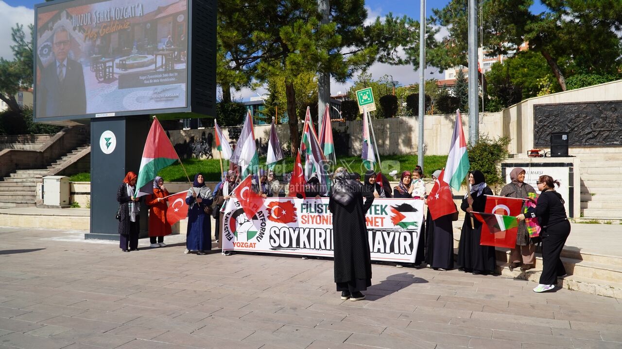 Yozgat Cumhuriyet Meydanı'ndan Gazze'ye Güçlü Destek (5)