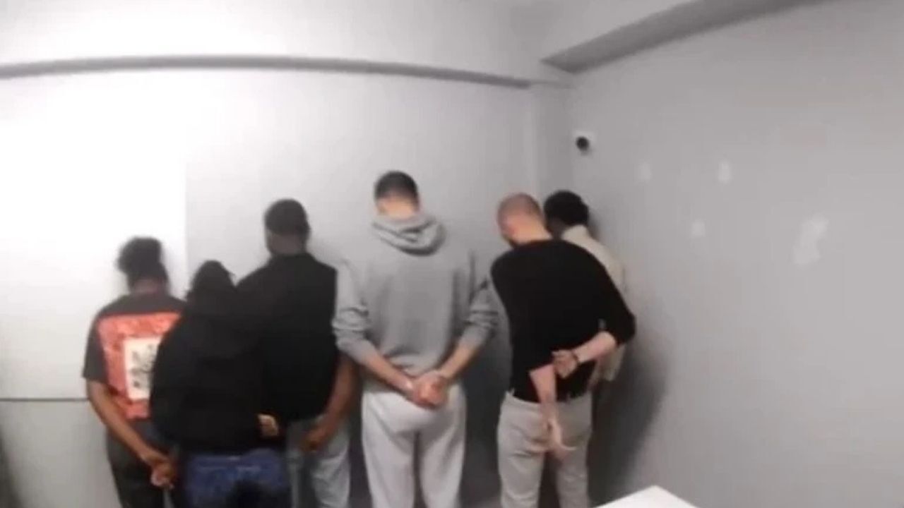 Yozgat Dahil 22 İlde Dev Siber Operasyon 327 Şüpheli Yakalandı! (4)