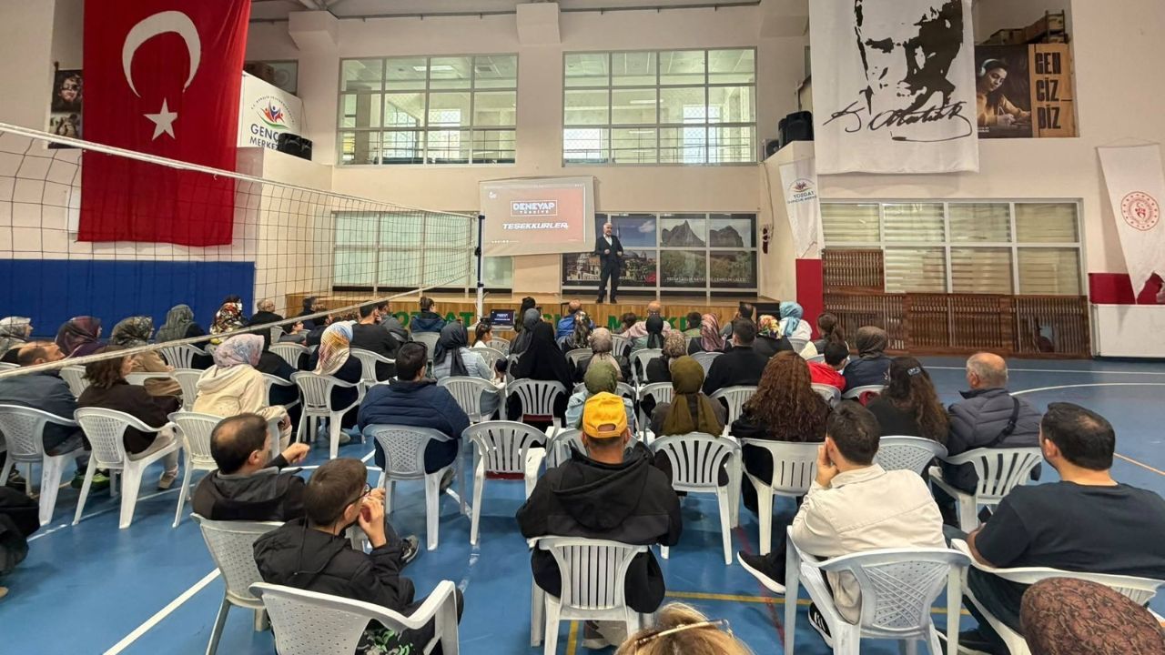 Yozgat Deneyap Atölyesi’nde Yeni Dönem Öncesi Velilerle Bir Araya Gelindi (3)