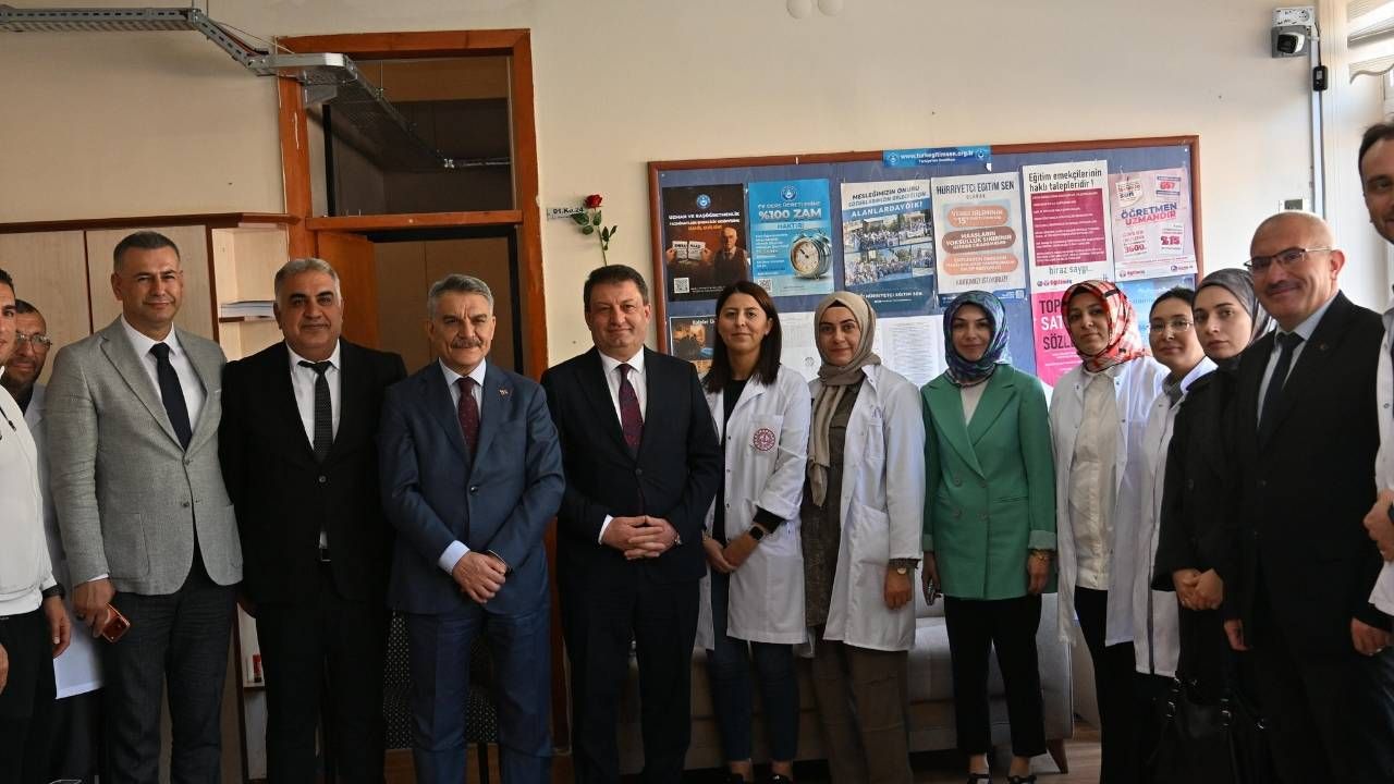 Yozgat Valisi Ve İl Milli Eğitim Müdürü Mimar Sinan Mtal Öğrencileriyle Buluştu!