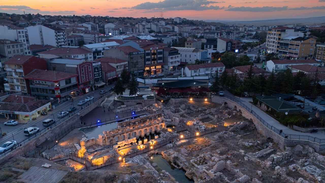 Yozgat'ın 2 Bin Yıllık Tarihi Gece De Işıl Işıl!