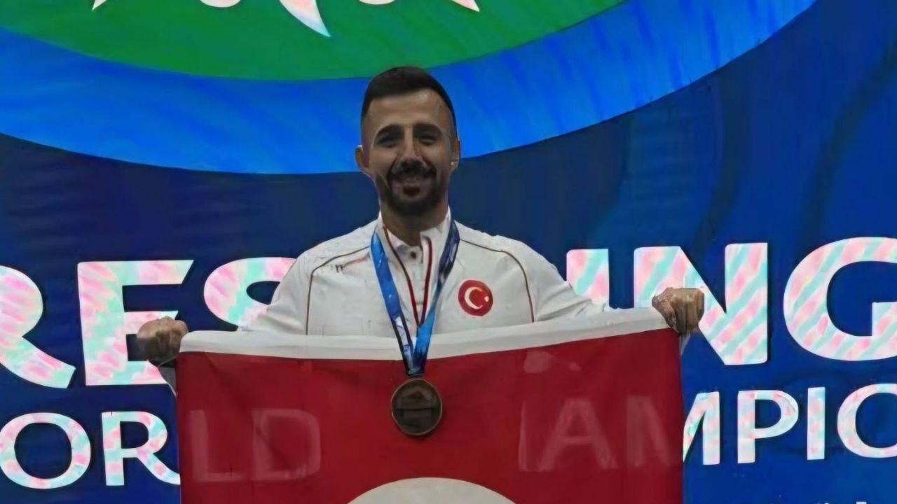 Yozgat’ın Gururu Ahmet Özdemir Dünya Üçüncüsü Oldu! (1)