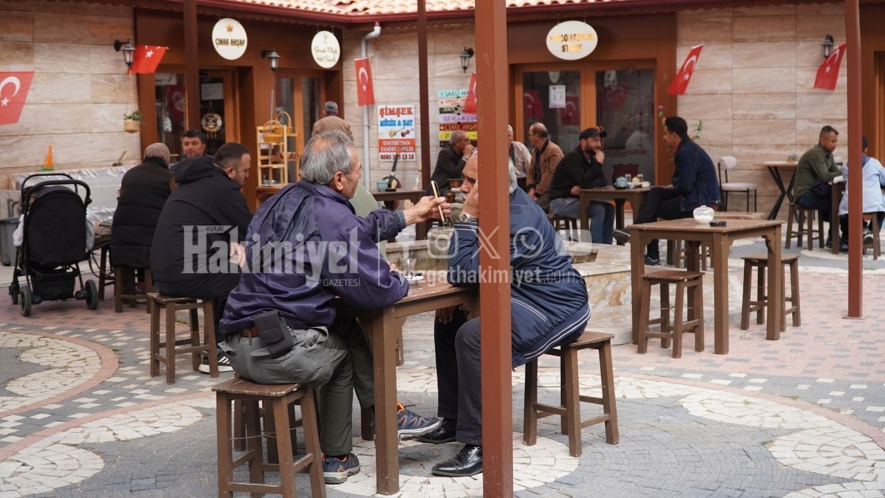 Yozgat’ın Tarihi Hanı Lüks Kafelere İnat Tahtını Koruyor (3)