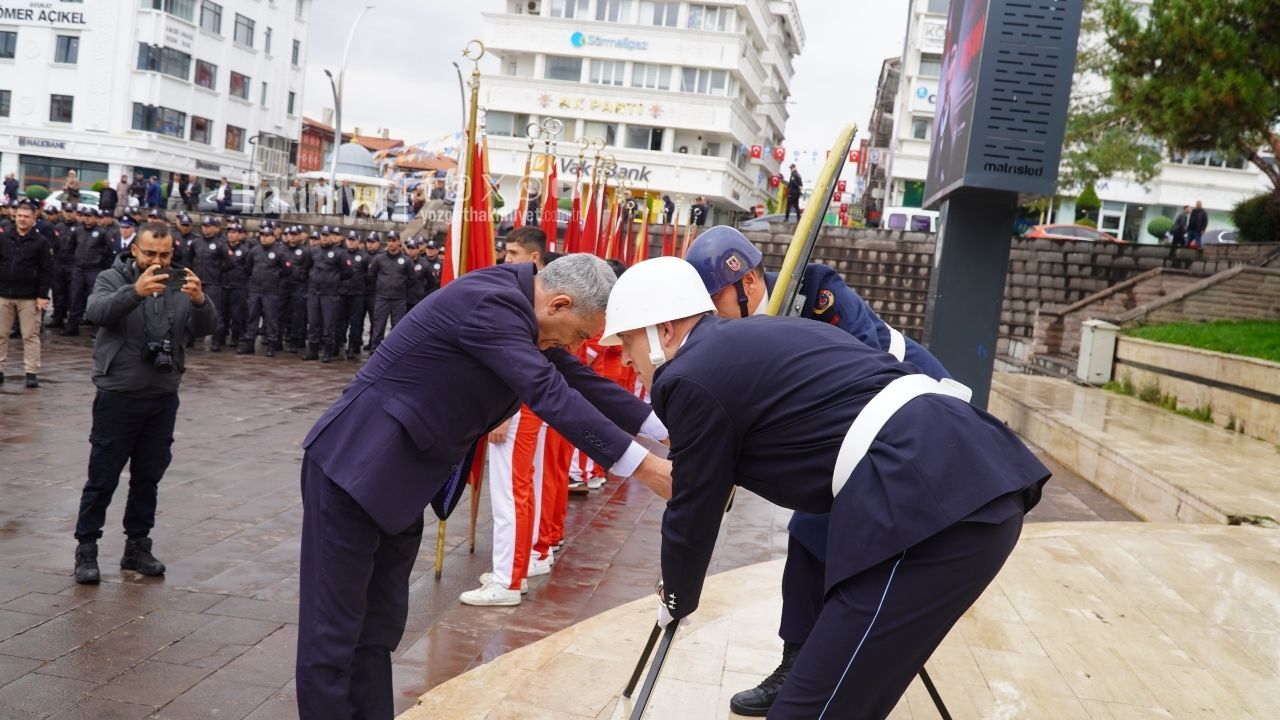 Yozgat'ta 102 Yıl Sonra Aynı Heyecan Cumhuriyet Meydanı'nda Anlamlı Buluşma! (3)