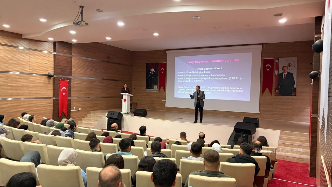 Yozgat’ta Akademik Heyecan Sorgun Myo’daki O Eğitim Büyük İlgi Gördü! (1)
