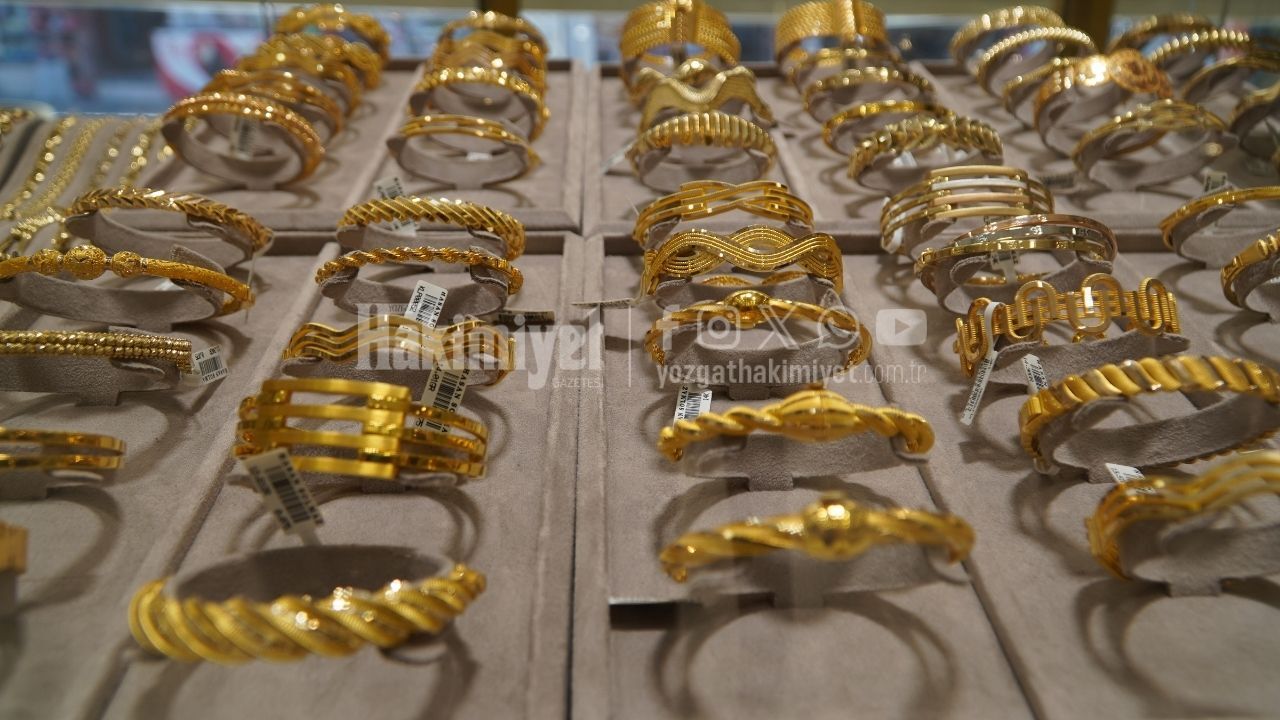 Yozgat'ta Altın Fiyatlarında Son Durum Altın Neden Düşüyor (4)