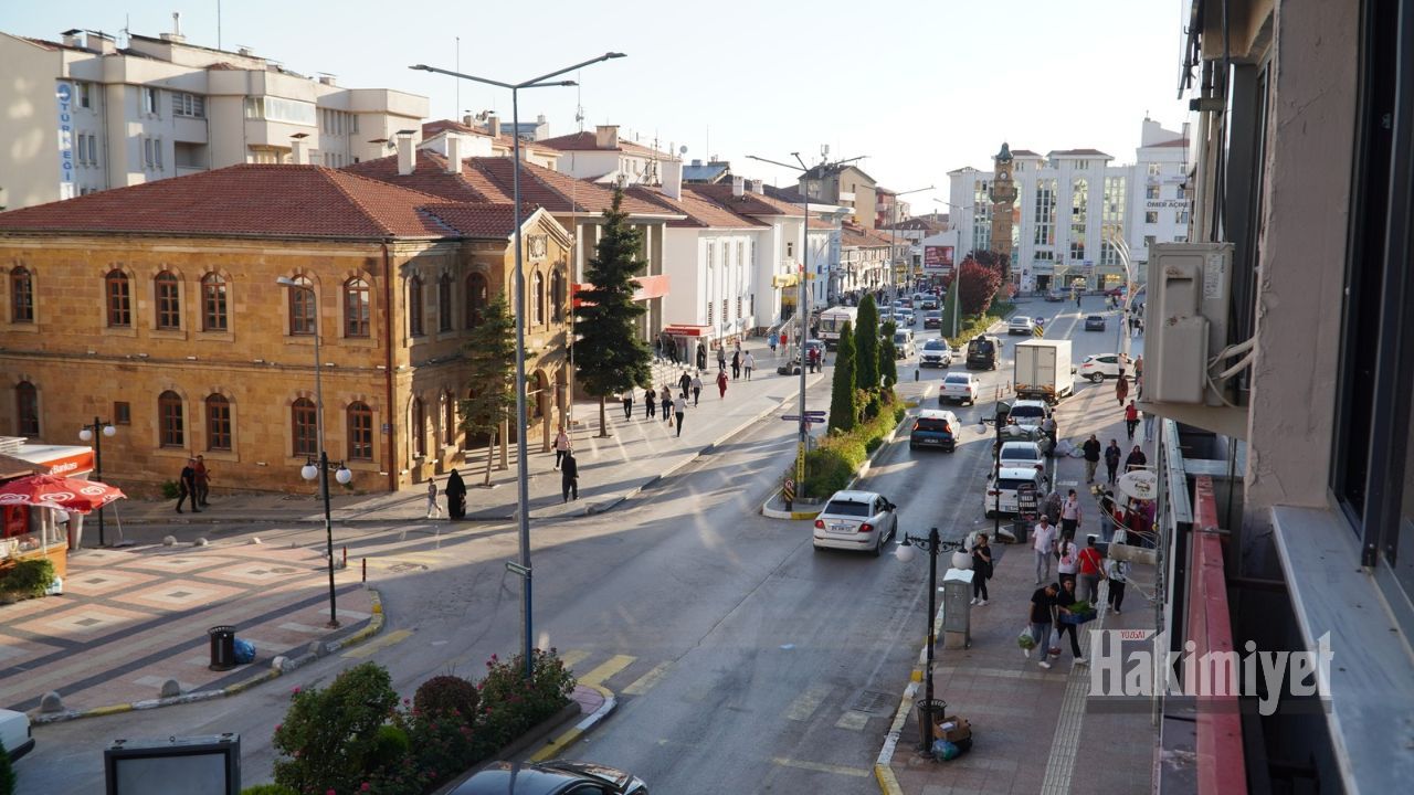 Yozgat’ta Cumartesi Gününe Dikkat Sıcaklık Öğleyin 19, Gece 8 Dereceye Düşecek (1)