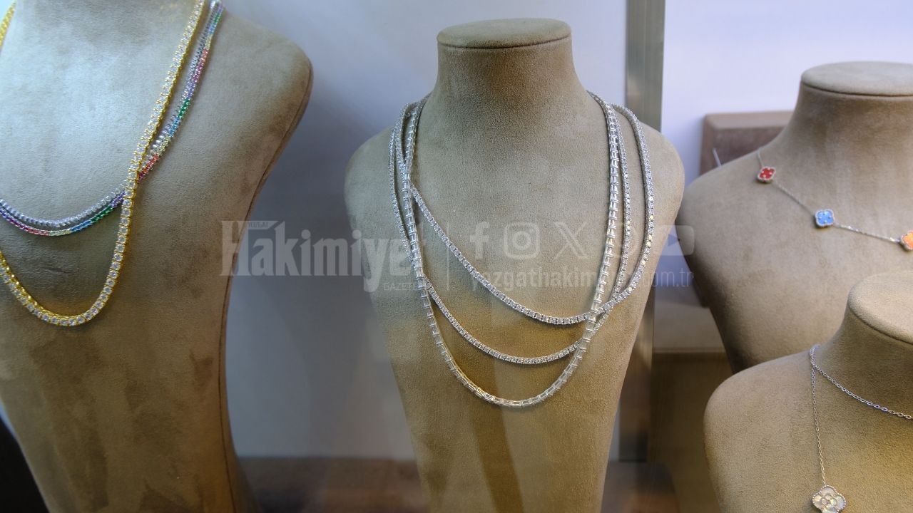 Yozgat’ta Gümüş Fiyatlarında Sert Düşüş Gramı 89,17 Tl’ye Geriledi (5)