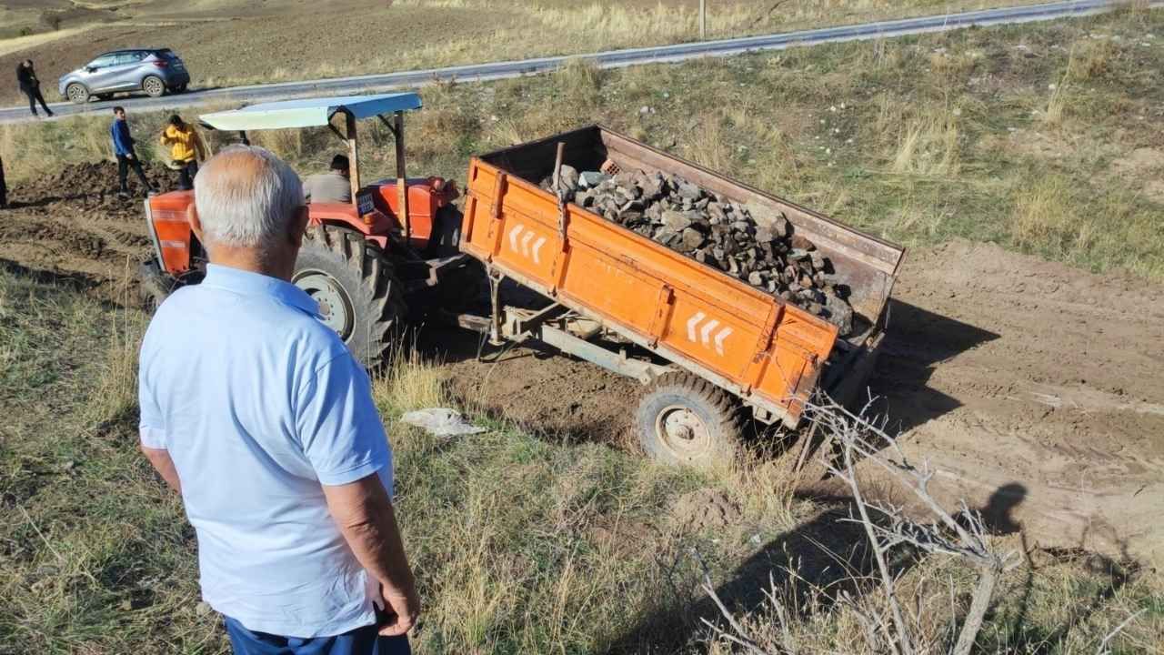 Yozgat'ta İmece Usulü Yapılan Çeşmeler Dualarla Akıyor